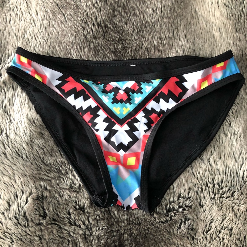 Aztec print bikini bottoms